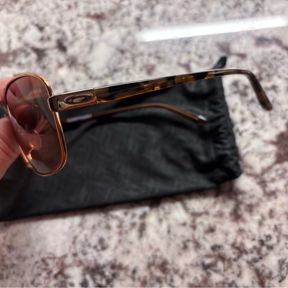 Oakley Women's Sunglasses - Rose Gold Frame with Black Lenses - Picture 2 of 4